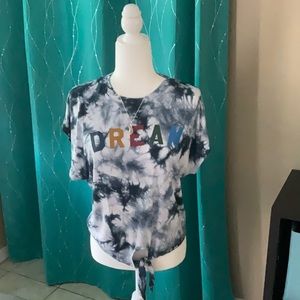 Short sleeve women's shirt size L
